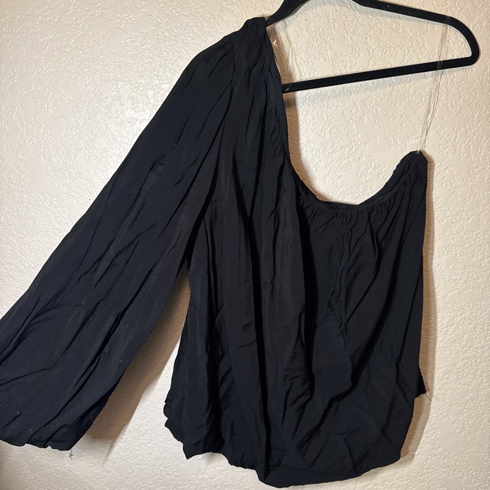 Chic Black One-Shoulder Blouse